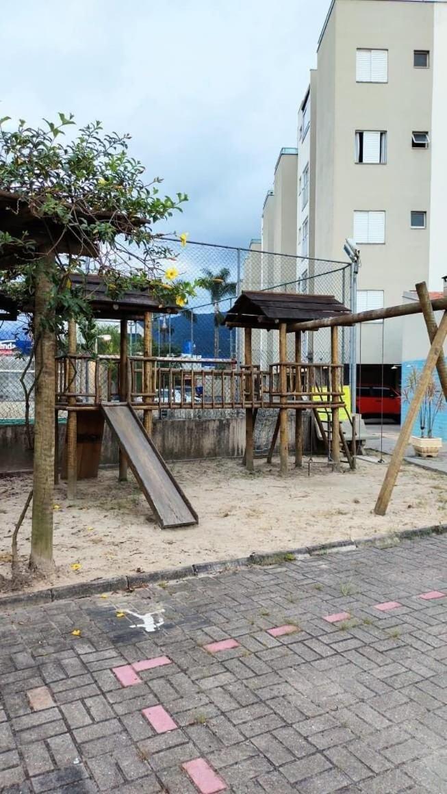 Appartement Apartamento Com Piscina Churrasqueira Em Ubatuba Extérieur photo