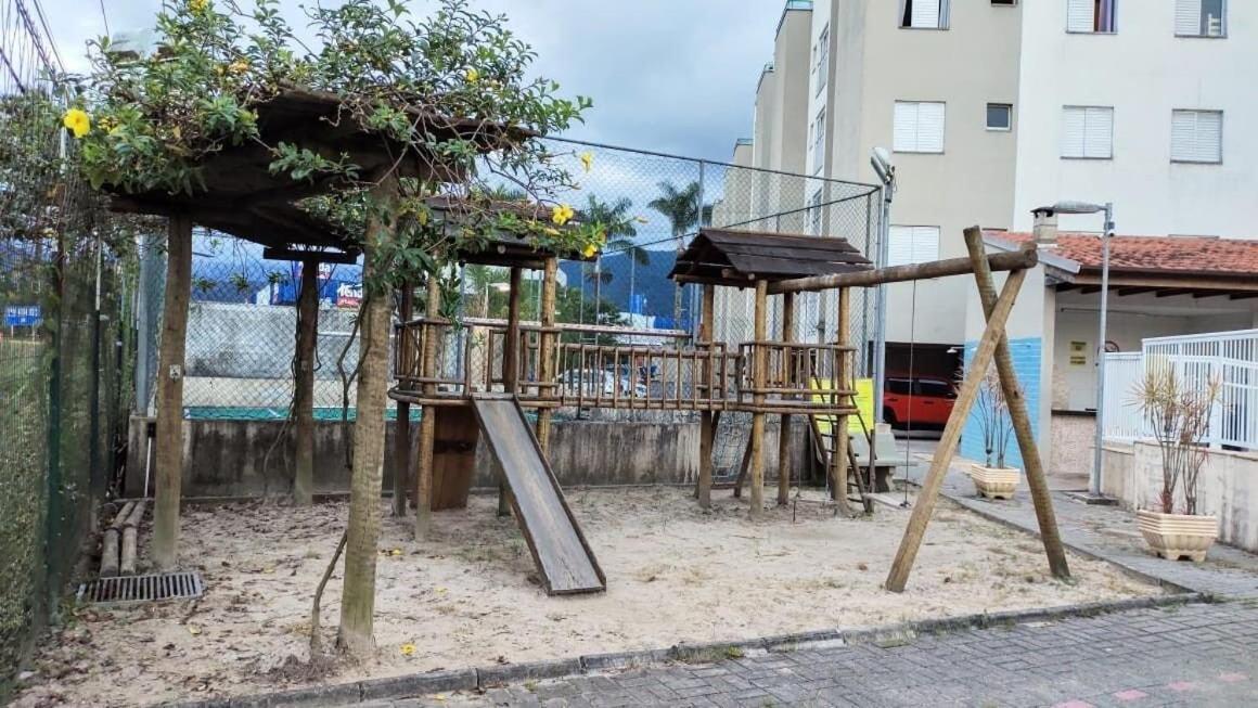 Appartement Apartamento Com Piscina Churrasqueira Em Ubatuba Extérieur photo